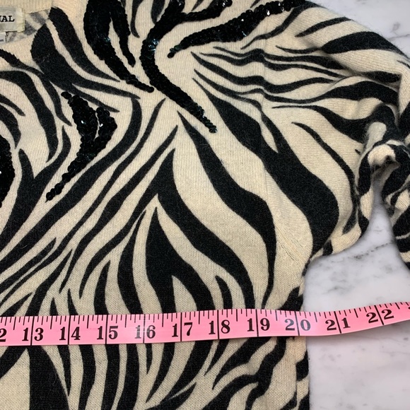 Vintage zebra pattern sequin wool/angora sweater size S - Picture 7 of 9